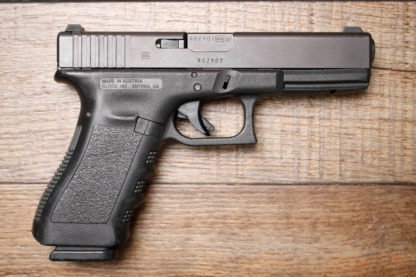 GLOCK 22 Gen3 40 S&W Police Trade-In Pistol