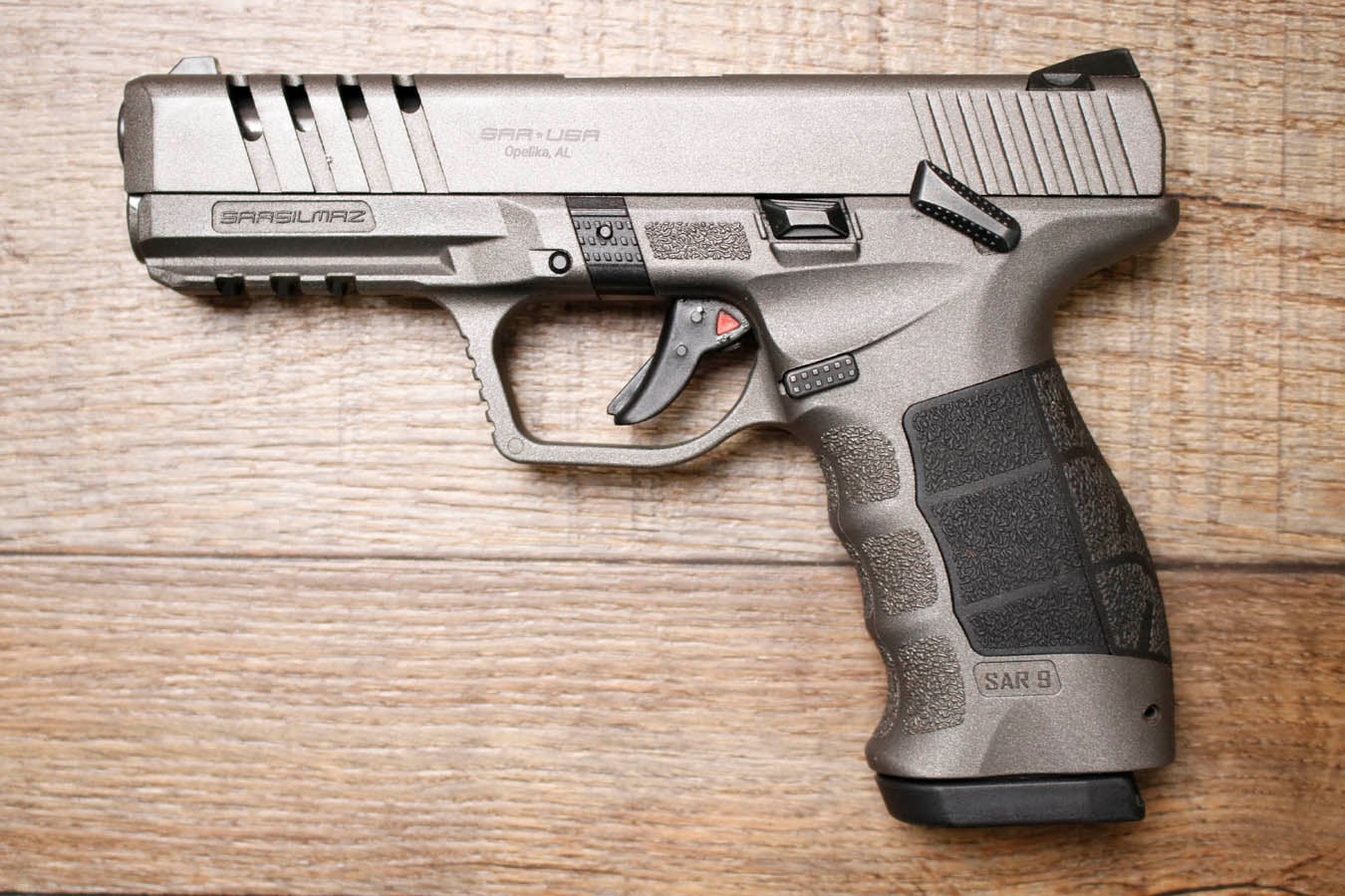 SAR USA SAR-9X 9mm Police Trade-In Pistol with Case and Accessories 