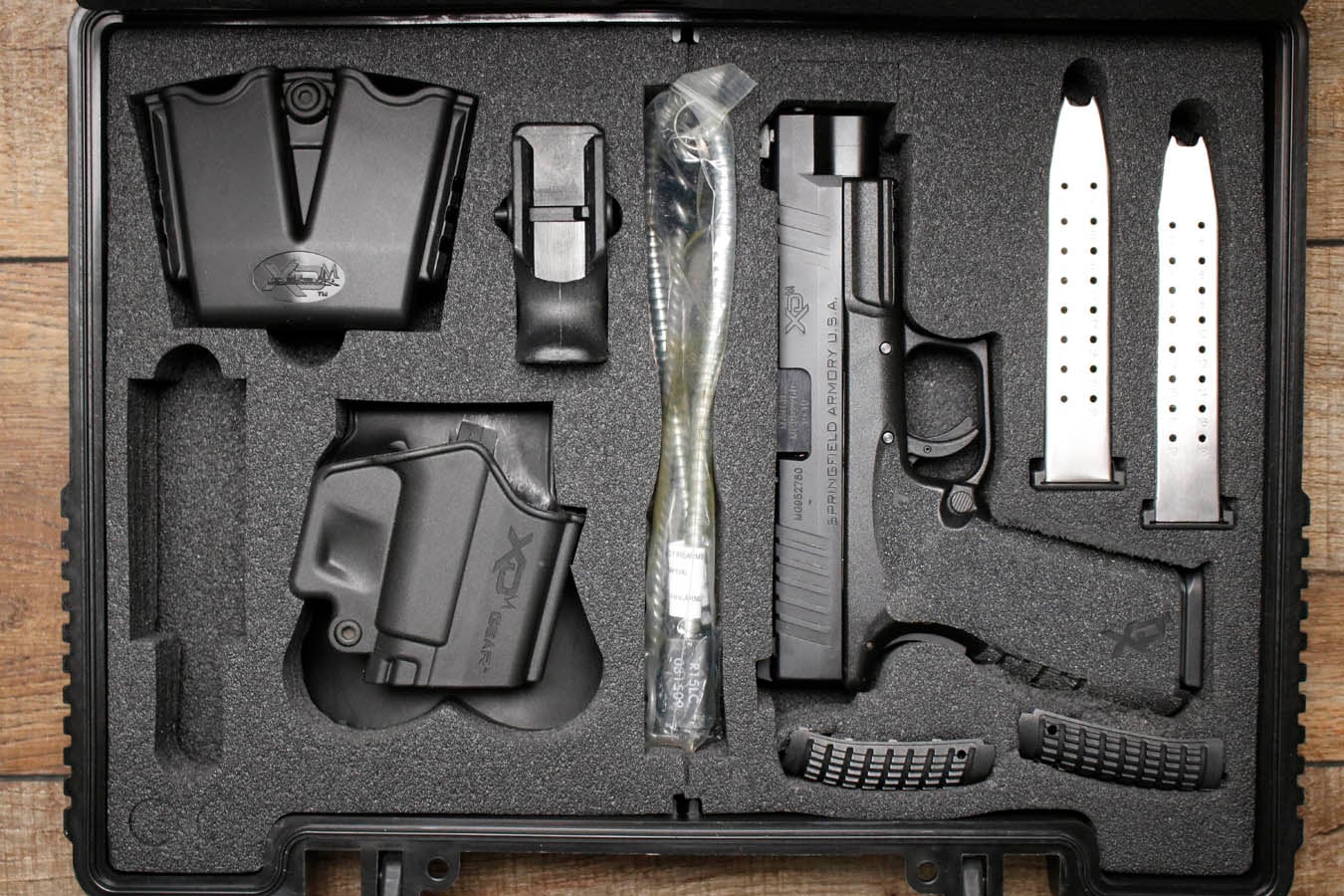 SPRINGFIELD XDM 9mm Police Trade-In Pistol with Case and Accessories