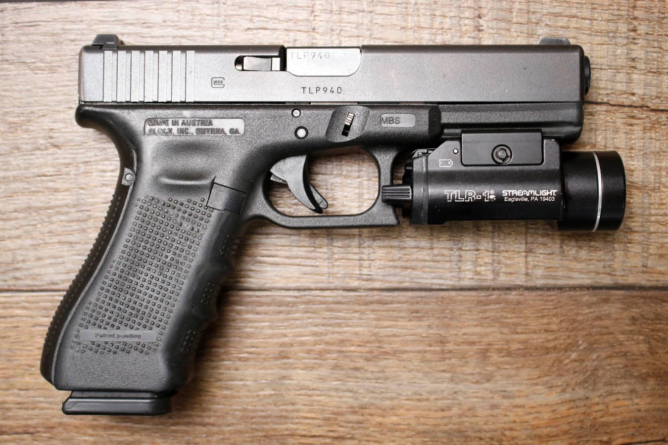 GLOCK 22 Gen 4 40 S&W Police Trade-In Pistol with TLR-1S Light