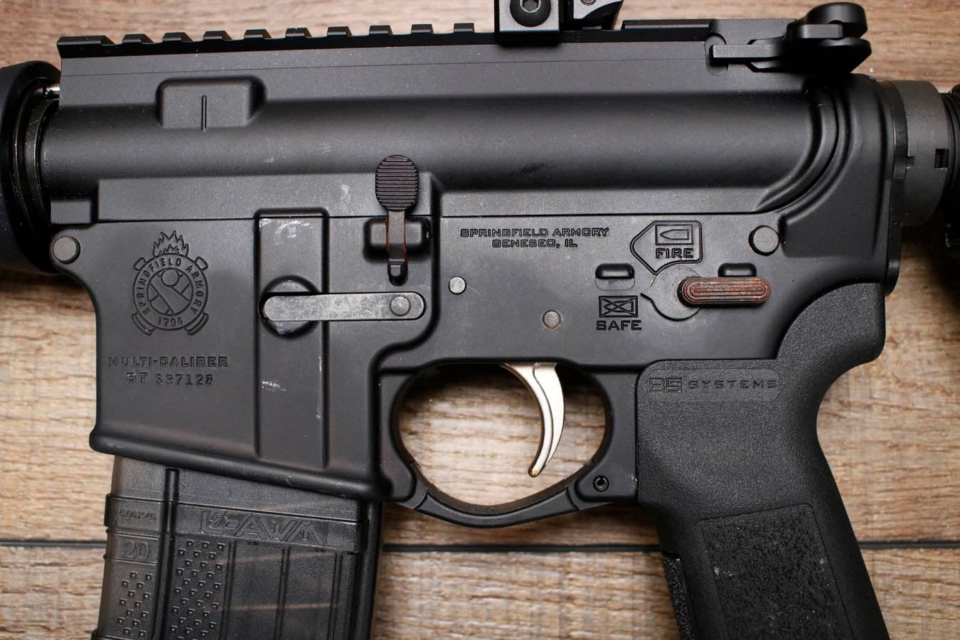 SPRINGFIELD Saint 5.56mm Police Trade-In Rifle with 3 Magazines