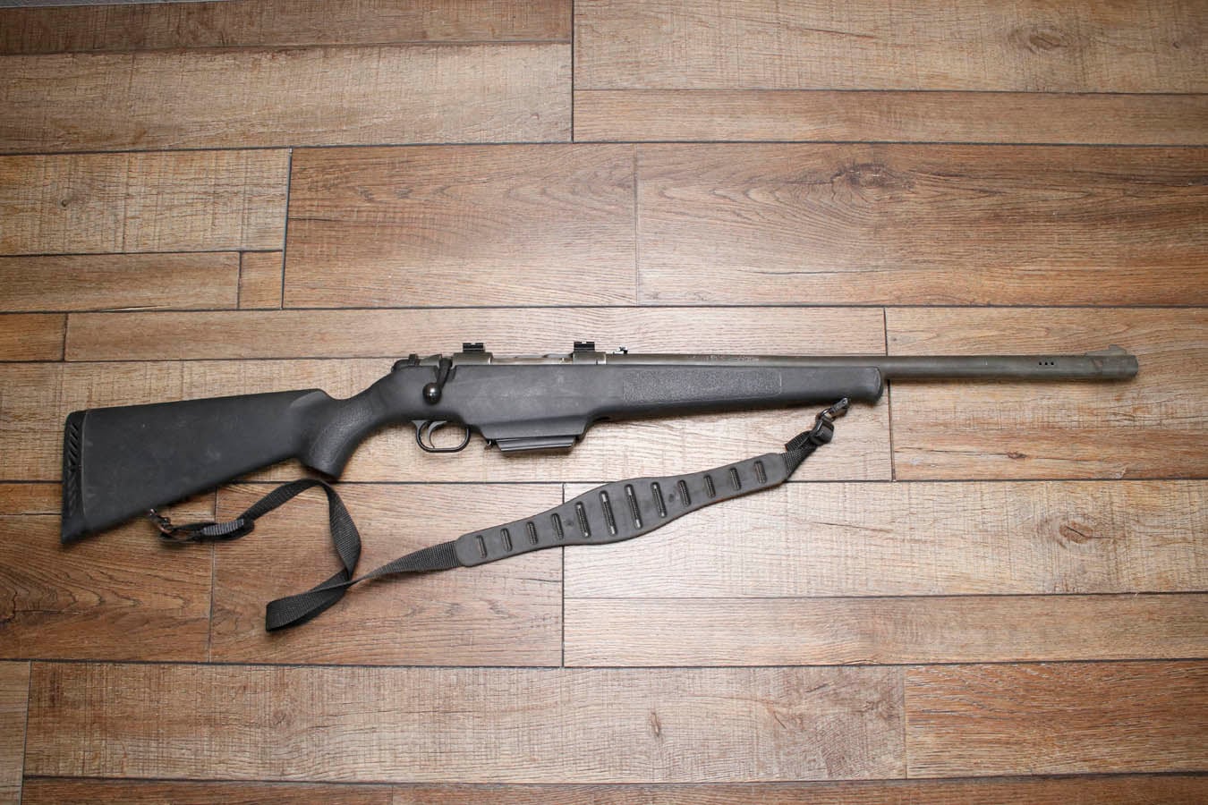 MOSSBERG 695 12GA Police Trade-In Bolt Action Shotgun 