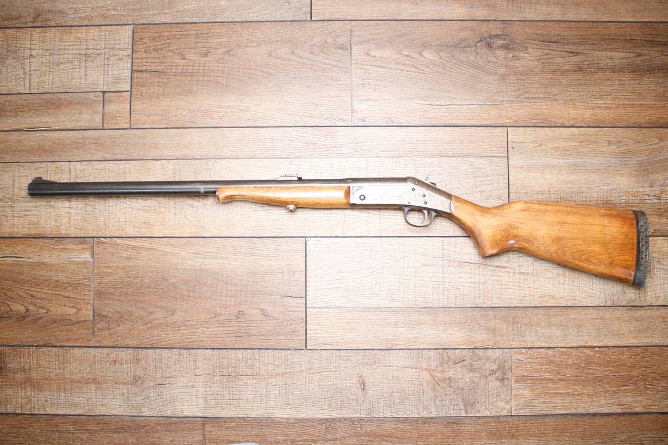 NEW ENGLAND FIREARMS Pardner Tracker II SBI 12GA Police Trade-In Shotgun