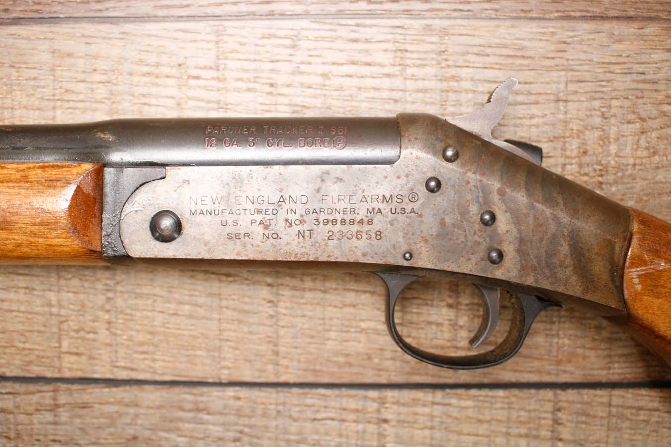 NEW ENGLAND FIREARMS Pardner Tracker II SBI 12GA Police Trade-In Shotgun