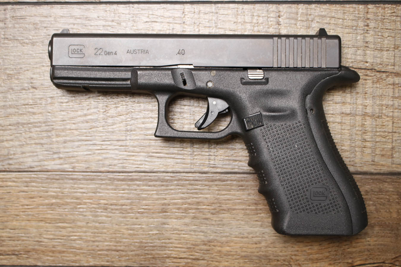 GLOCK 22 Gen 4 40 S&W Police Trade-In Pistol (No Magazine)