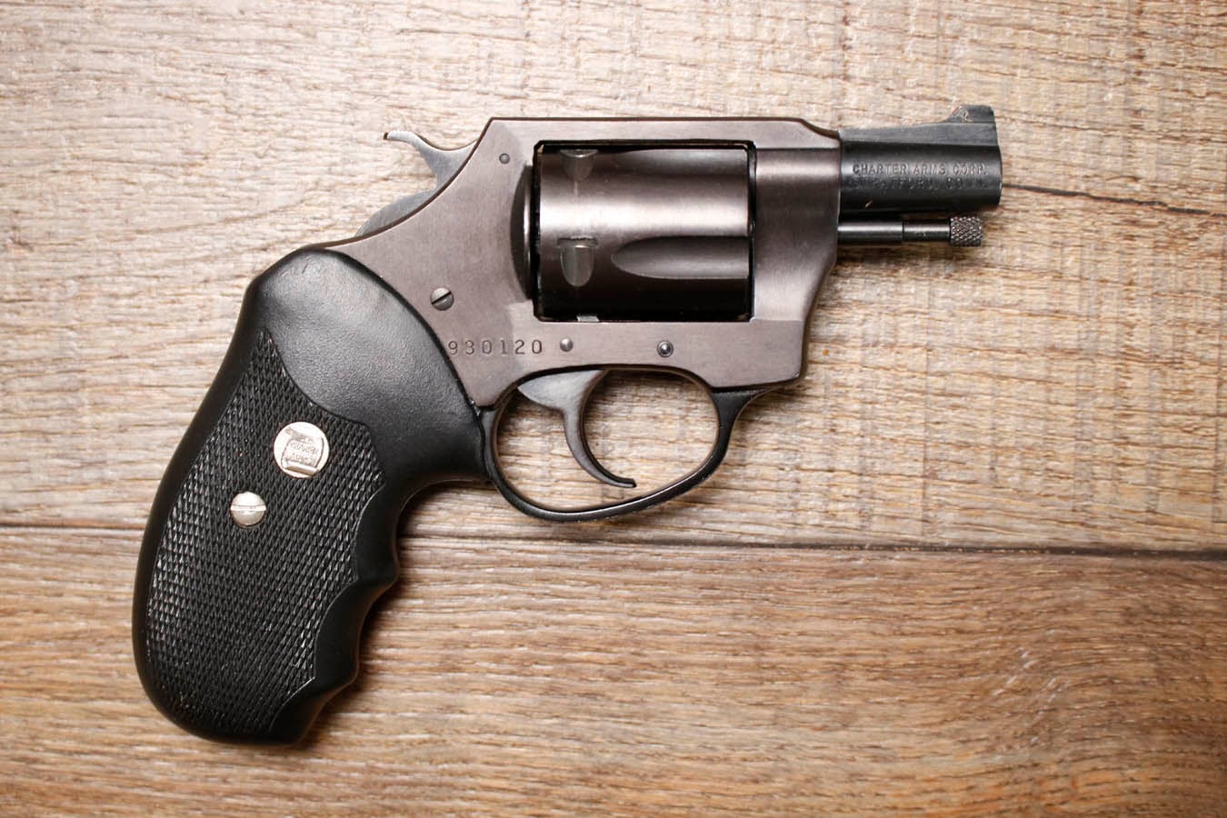CHARTER ARMS Off Duty .38 Special 2 Inch 5-Shot Snub-Nose Police Trade-in Revolver