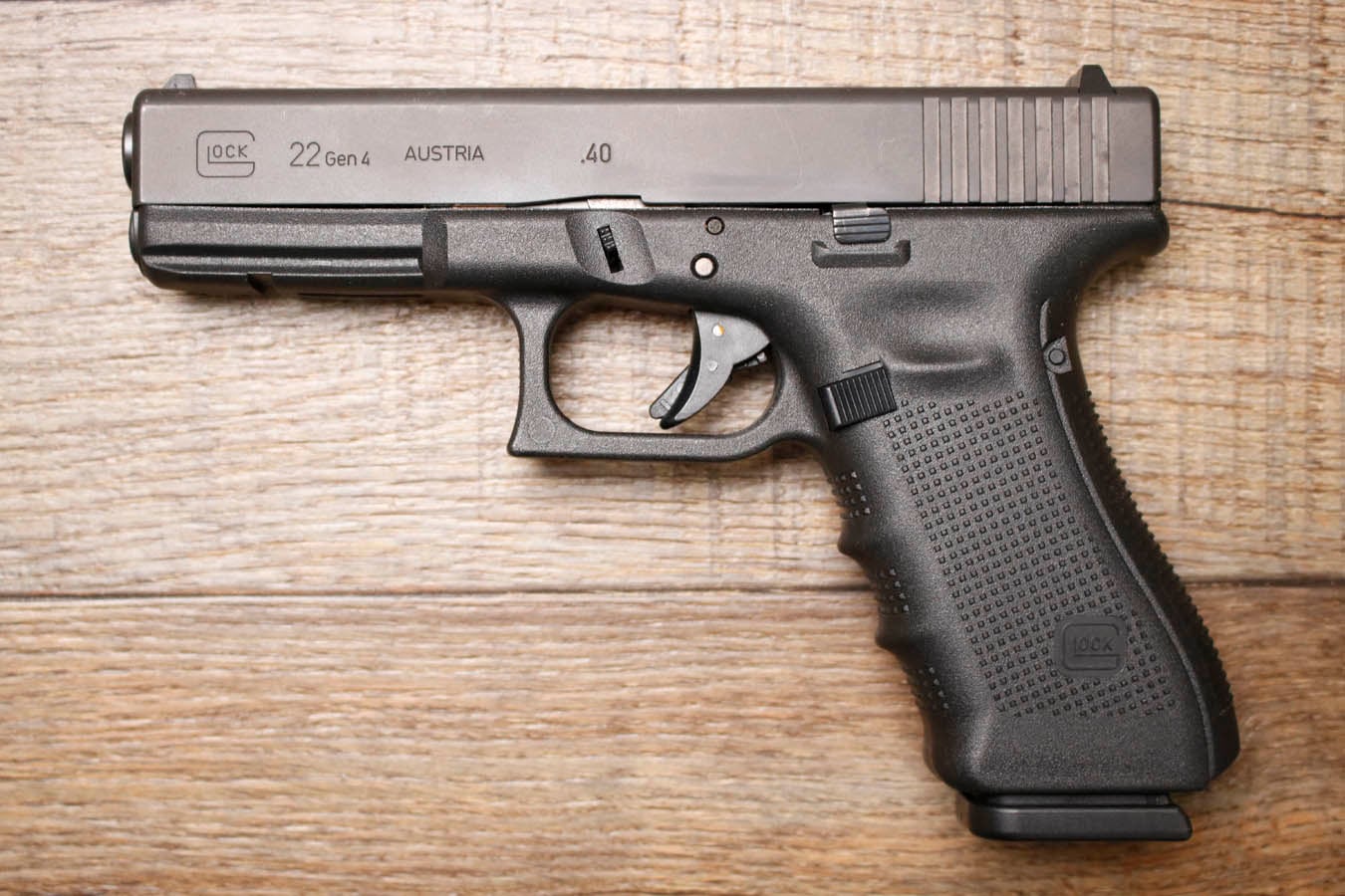 GLOCK 22 Gen 4 40 S&W Police Trade-In Pistol