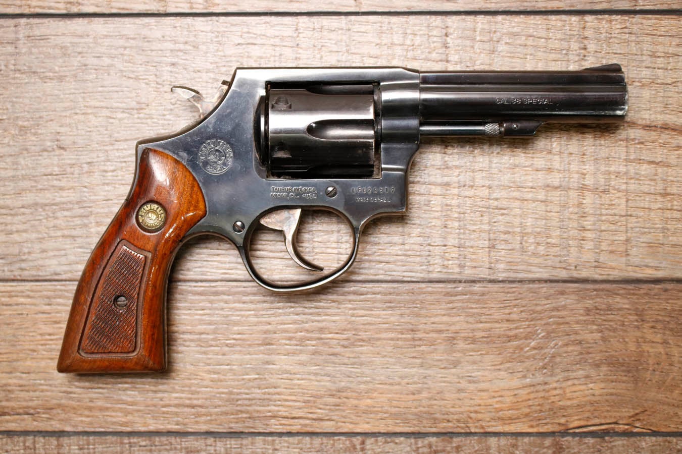 TAURUS Model 82 .38 Special 6-Shot 4 Inch Blued Police Trade-In Revolver
