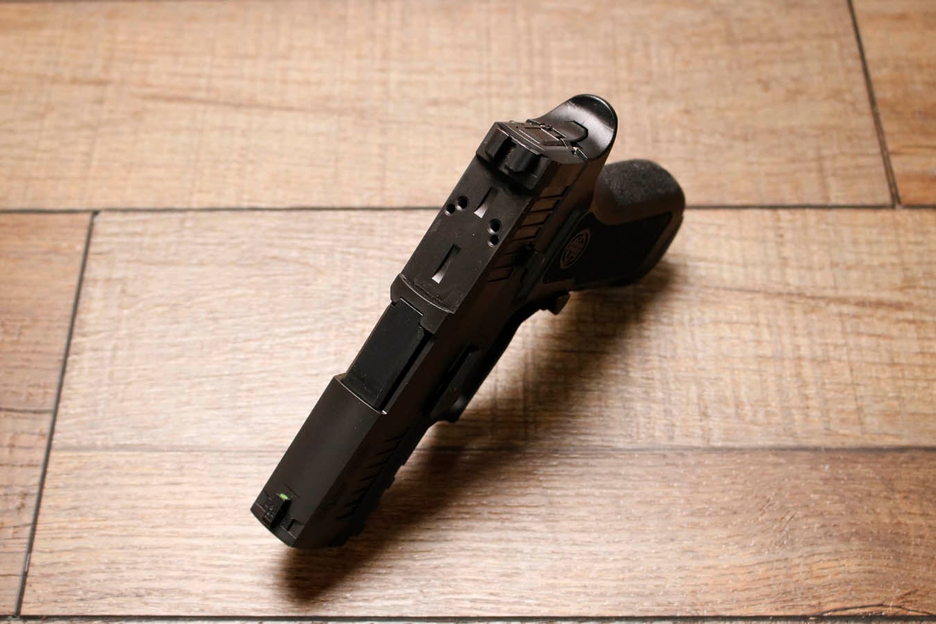 SIG SAUER P320 X-Compact 9mm Police Trade-In Optic Ready Pistol with Night Sights (Very Good Condition)