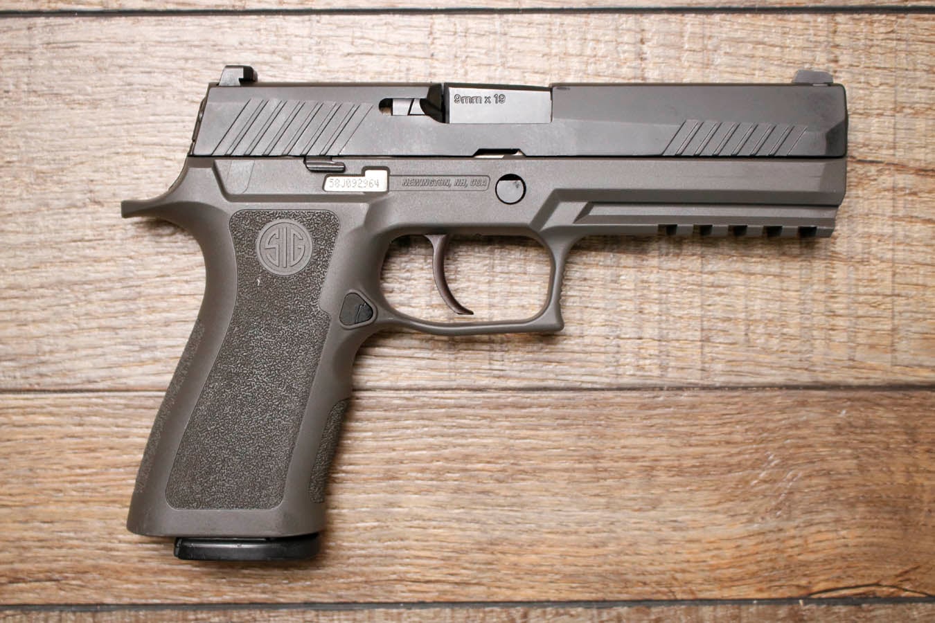 SIG SAUER P320 X-Full 9mm Police Trade-In Pistol with Night Sights (Very Good Condition)
