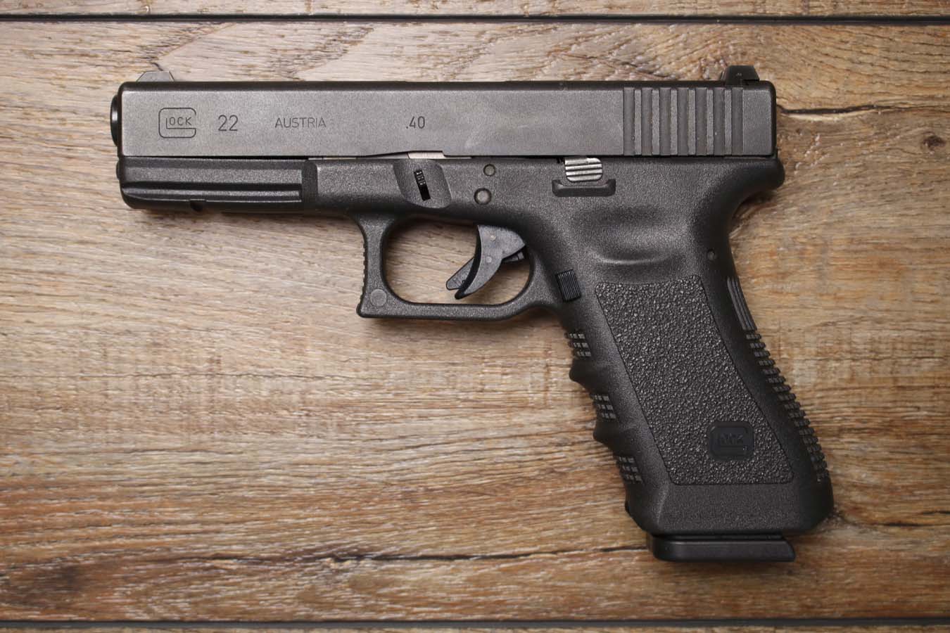 GLOCK 22 Gen3 40 S&W Police Trade-In Pistol