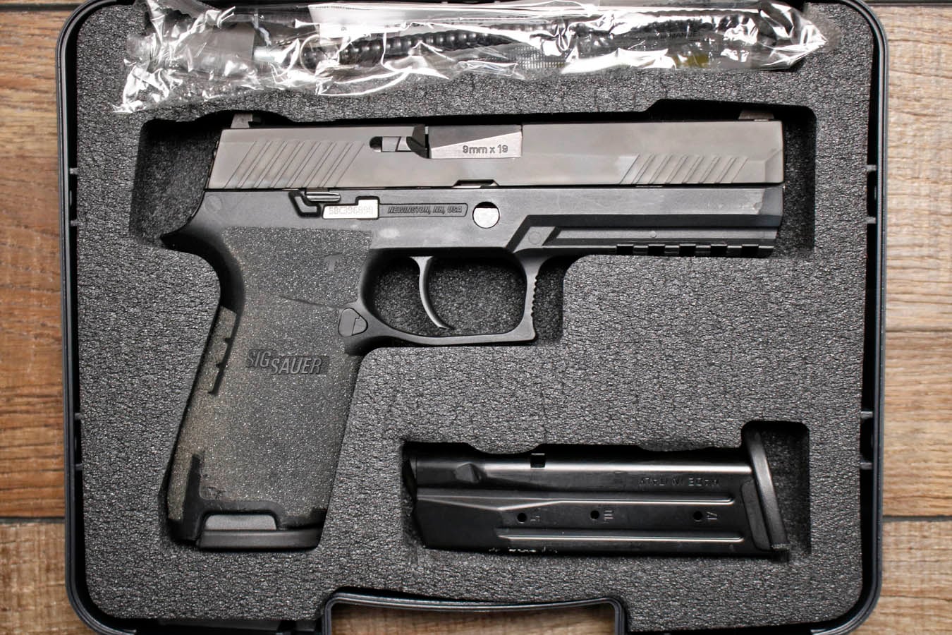 SIG SAUER P320 9mm Police Trade-In Pistol with Original Box and 2 Magazines