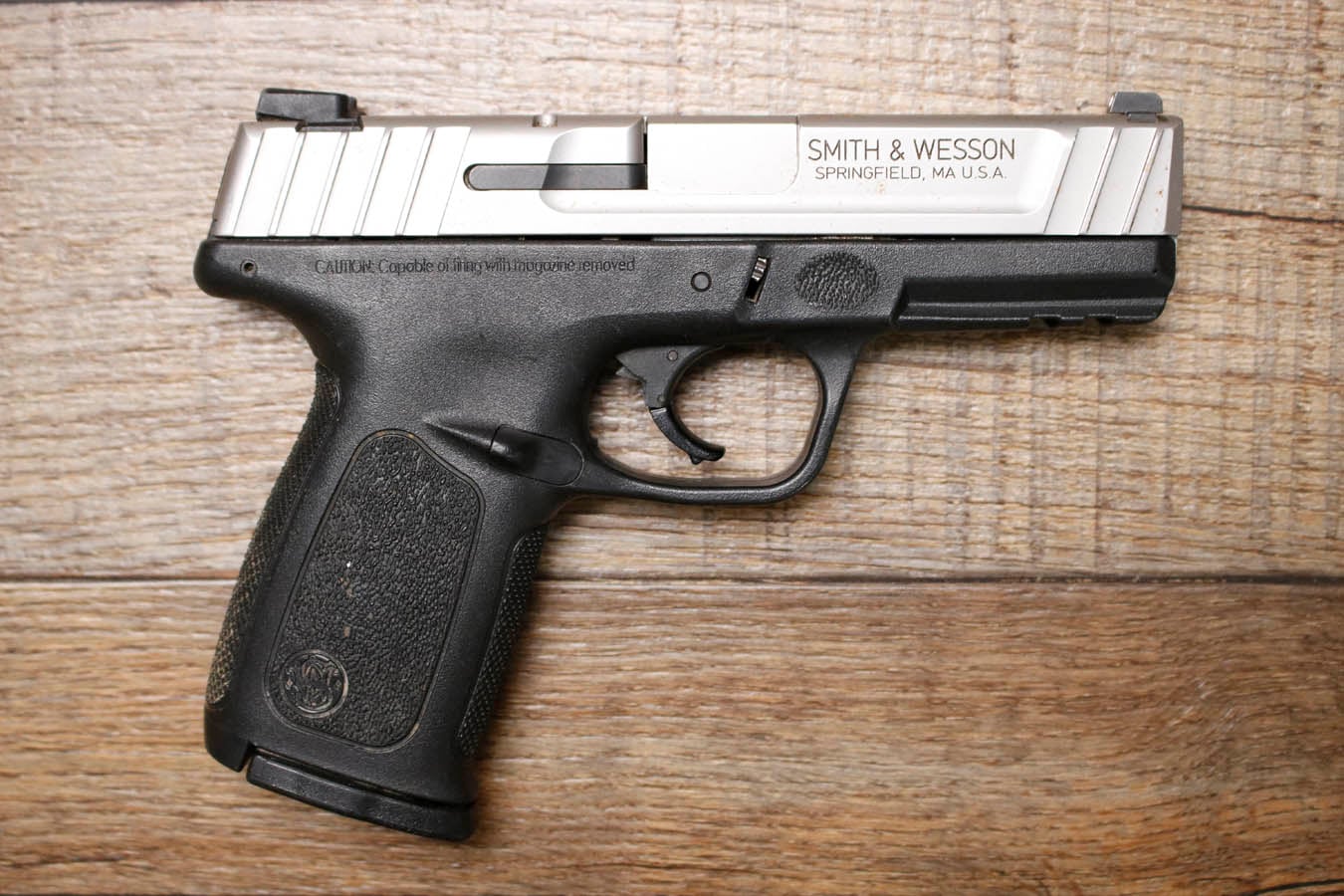 SMITH AND WESSON SD9VE 9mm Police Trade-In Pistol