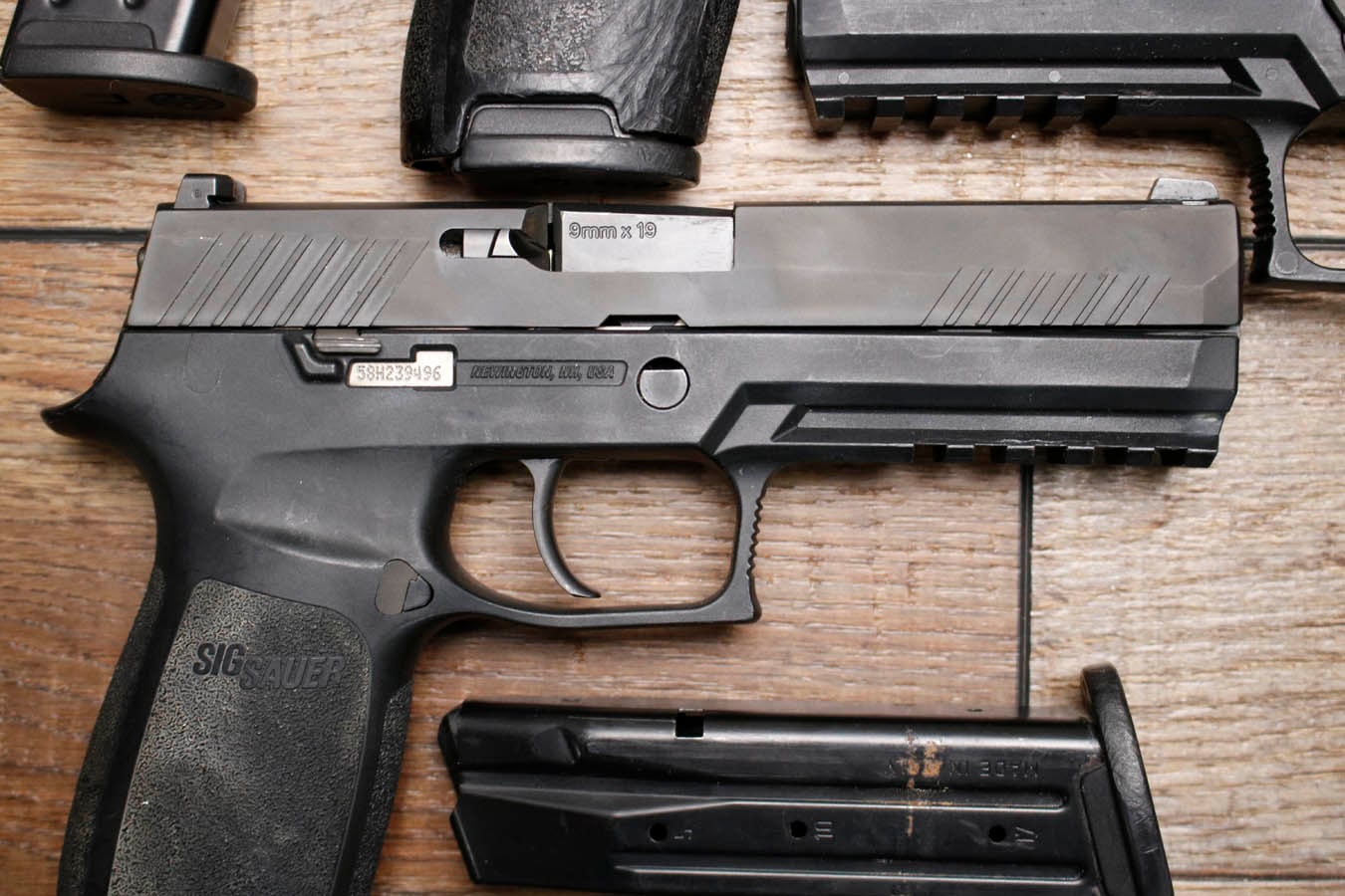 SIG SAUER P320 9mm Police Trade-In Pistol (Very Good Condition)