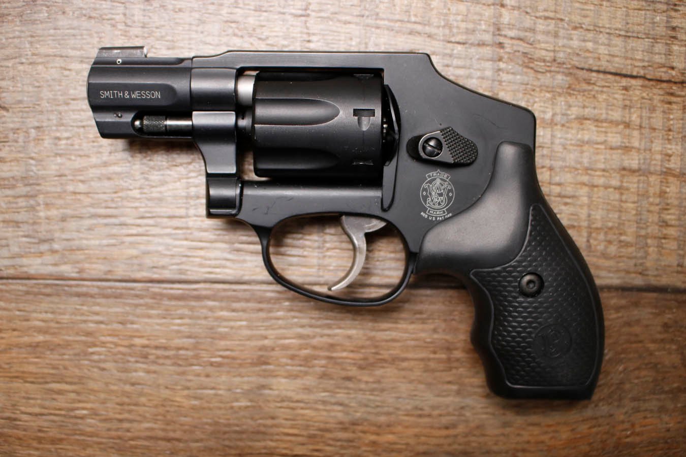 SMITH AND WESSON 351C Airlight 22 WMR Police Trade-In Revolver