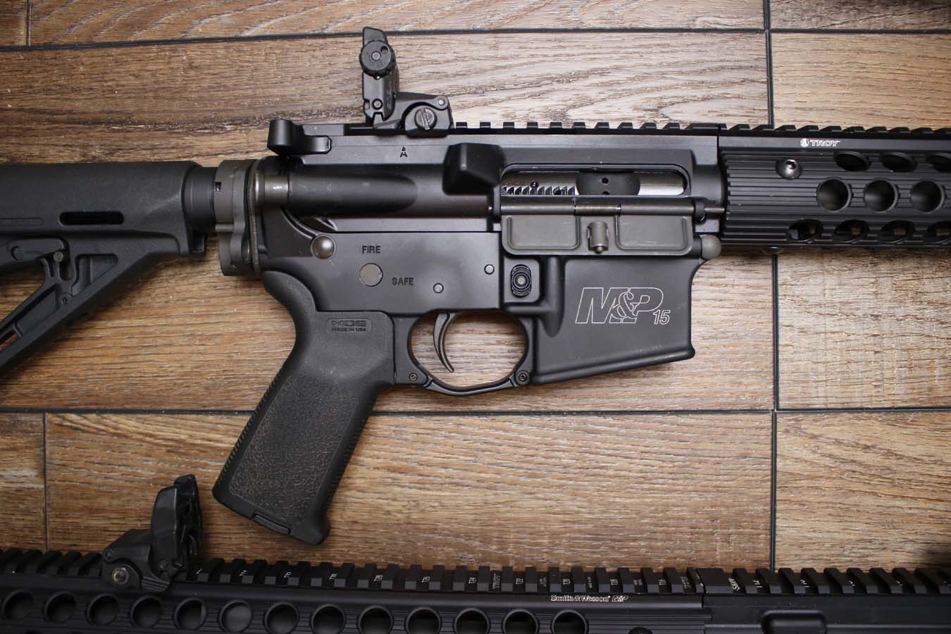 SMITH AND WESSON M&P-15 5.56mm Police Trade-In Rifle with Troy Handguard (No Magazine)