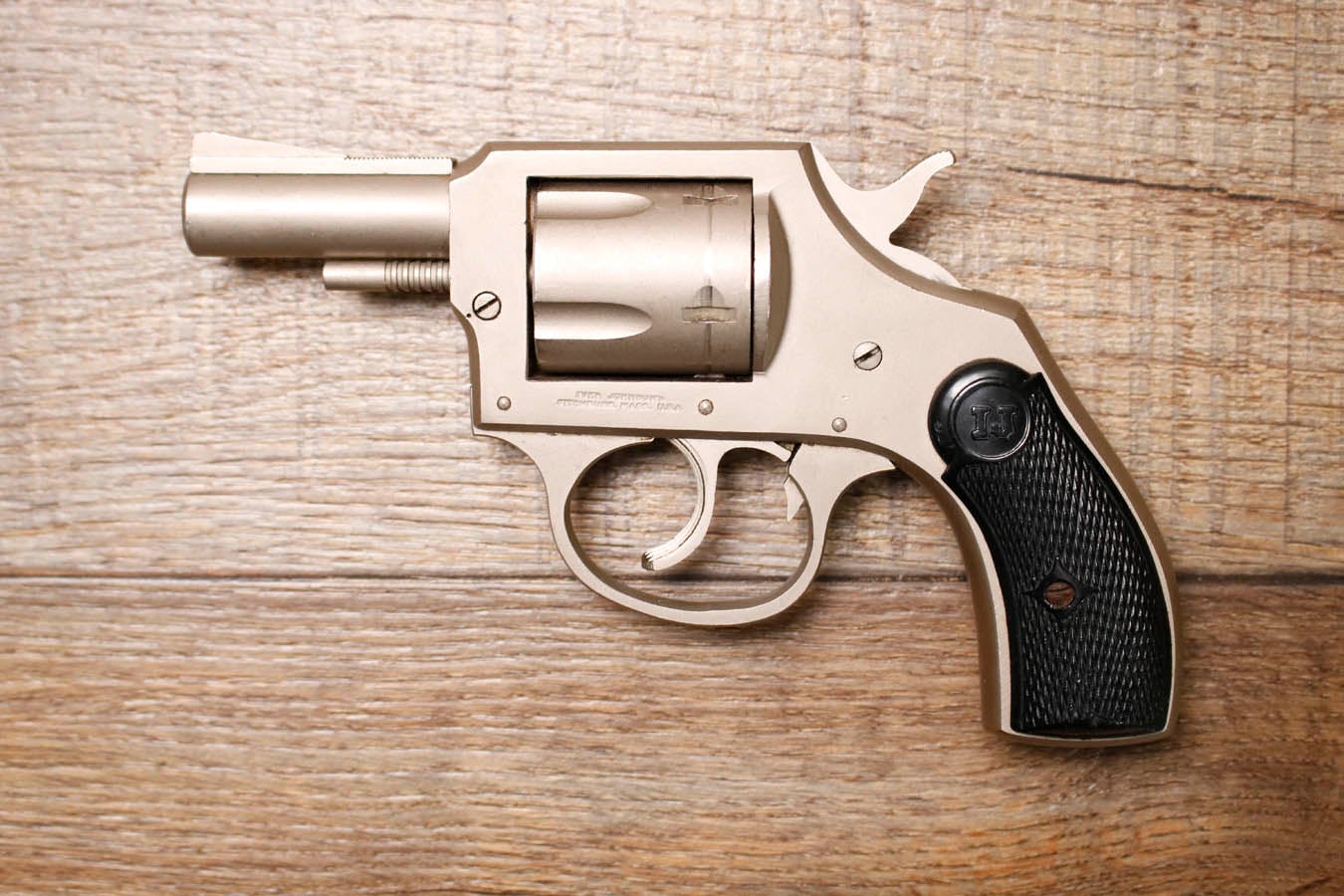 IVER JOHNSON Revolver 32 SW Police Trade-In Revolver