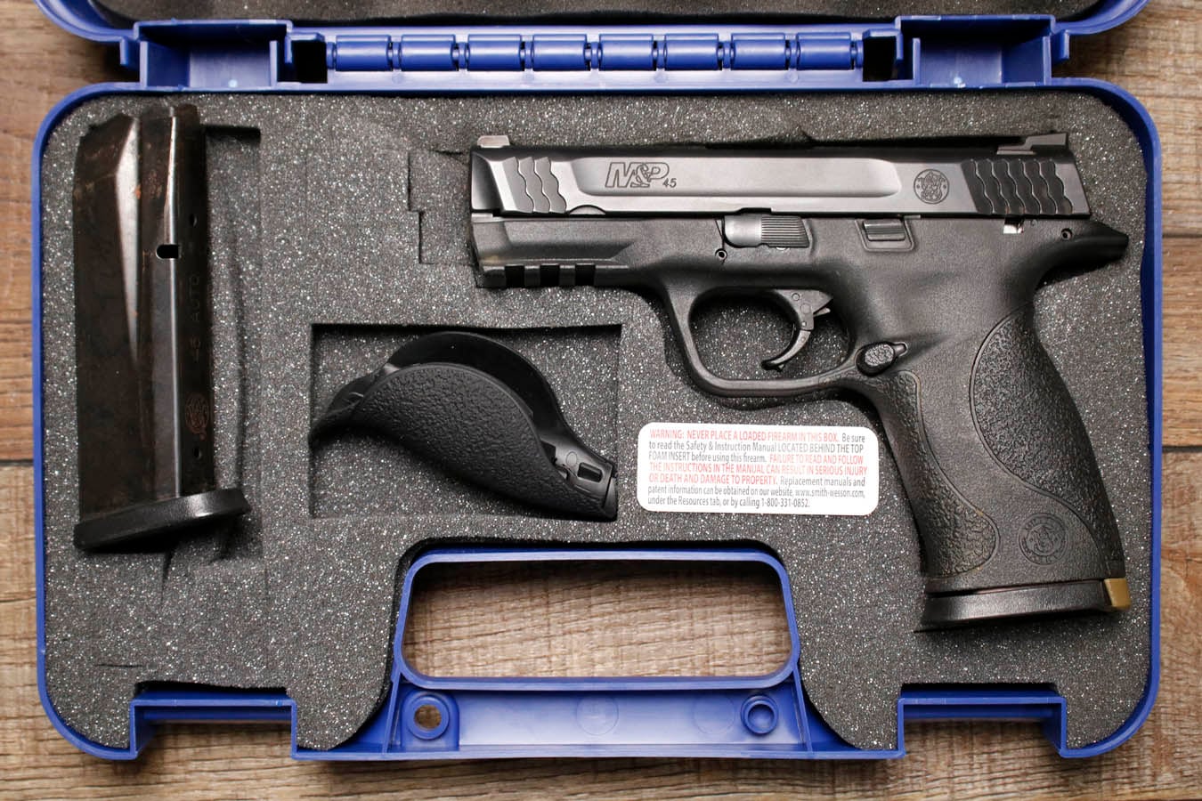 SMITH AND WESSON M&P45 45 ACP Police Trade-In Pistol with 4 Inch Barrel (Very Good Condition)