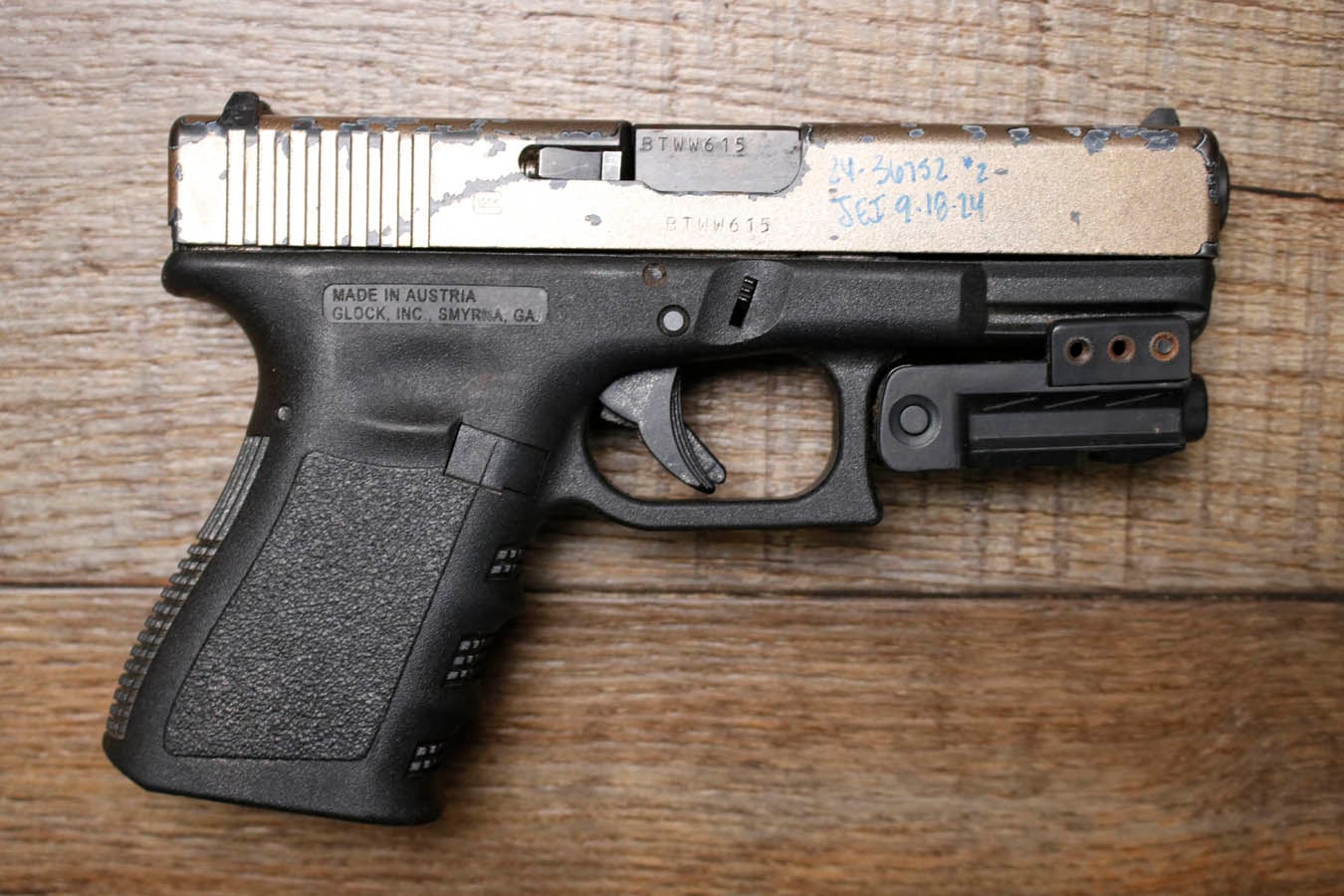 GLOCK 19 Gen 3 9mm Police Trade-In Pistol with Laser (No Magazine)