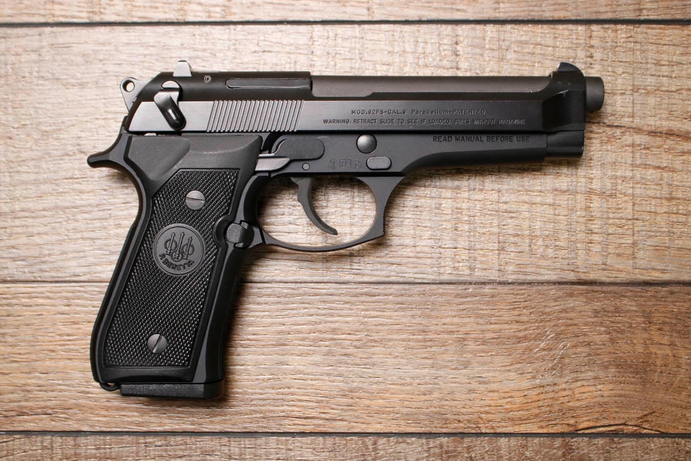 BERETTA 92FS 9mm Police Trade-In Pistol with Four Magazines and Original Box