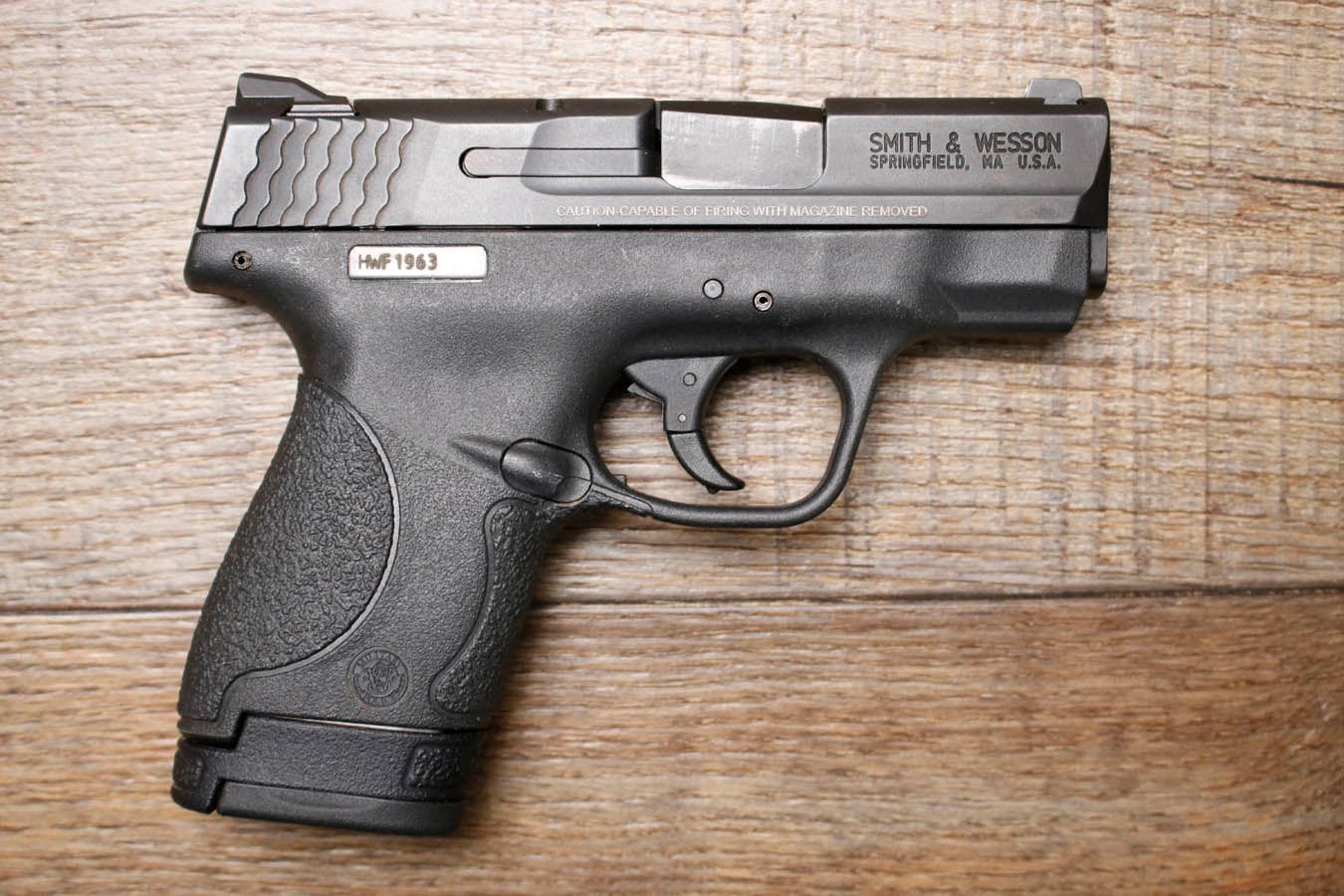 SMITH AND WESSON M&P9 Shield  1.0 9mm Police Trade-In Pistol