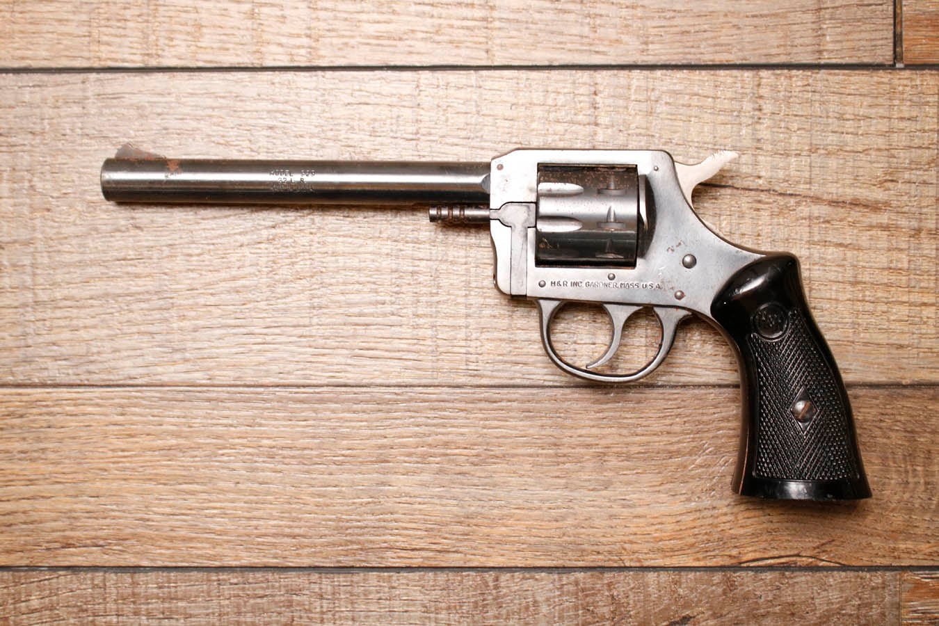 H AND R Model 929 Sidekick .22 LR 6 Inch 9-Shot Police Trade-in Revolver