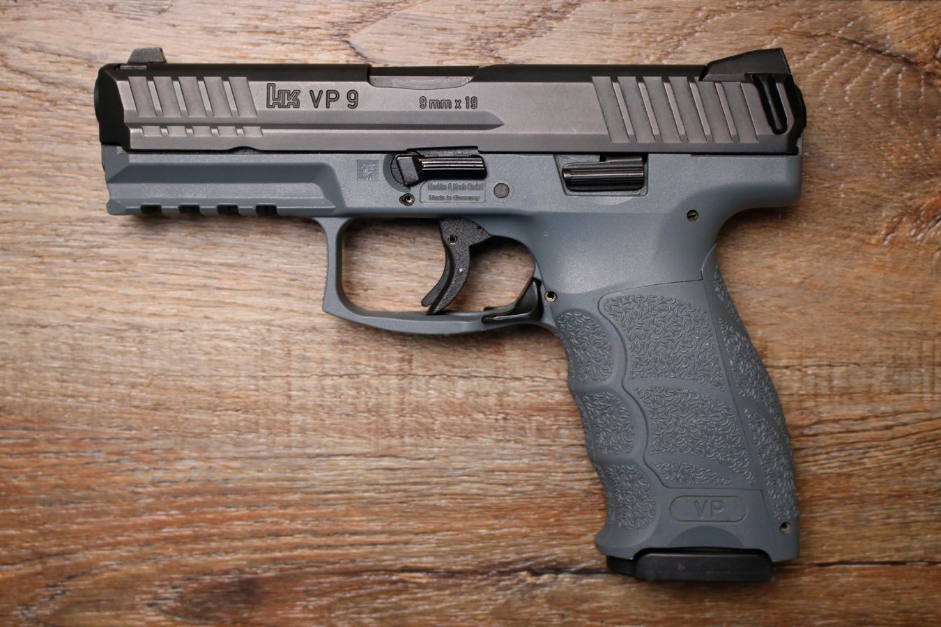 H  K VP9 9mm Police Trade-In Pistol with Gray Frame and Original Box