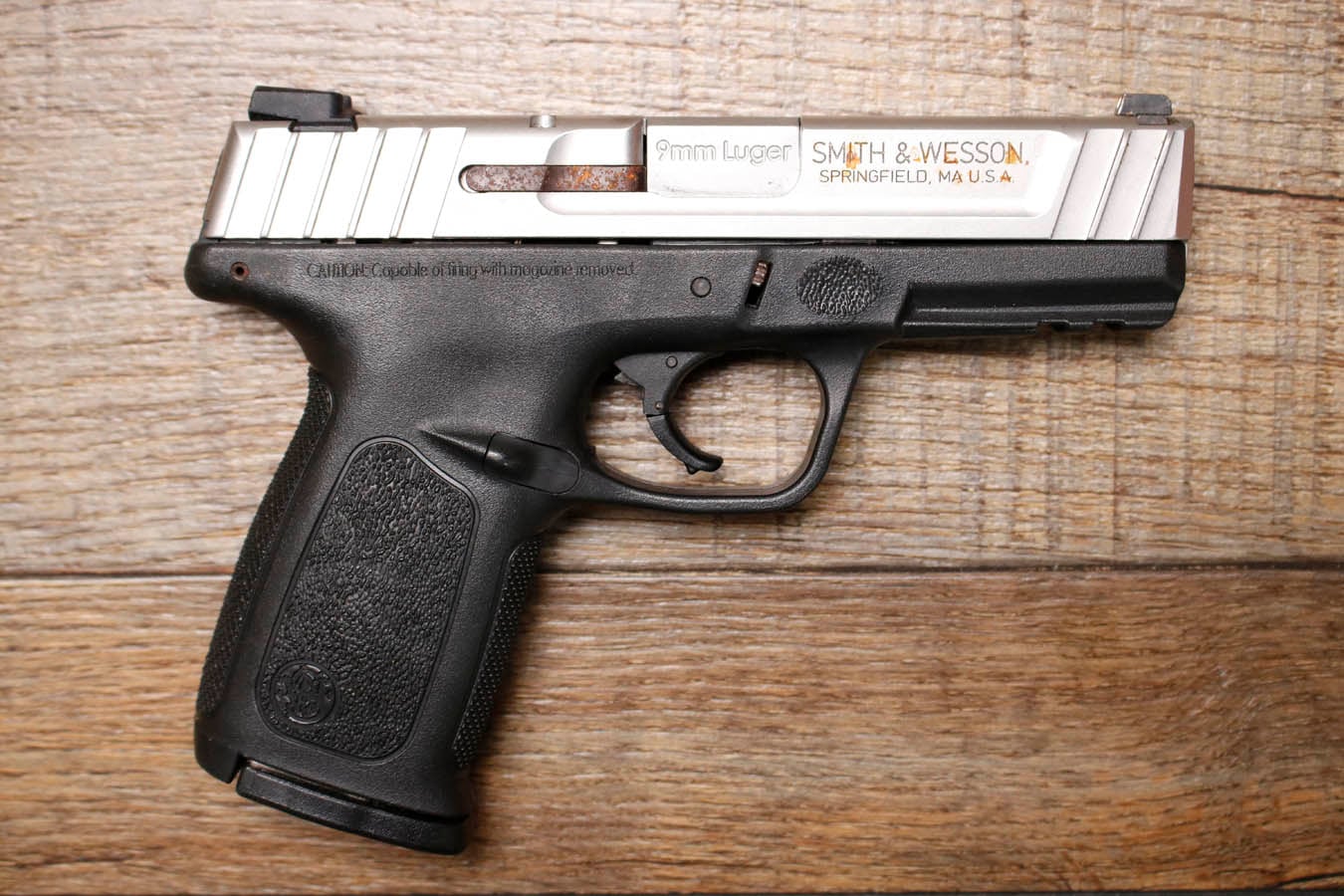 SMITH AND WESSON SD9VE 9mm Police Trade-In Pistol