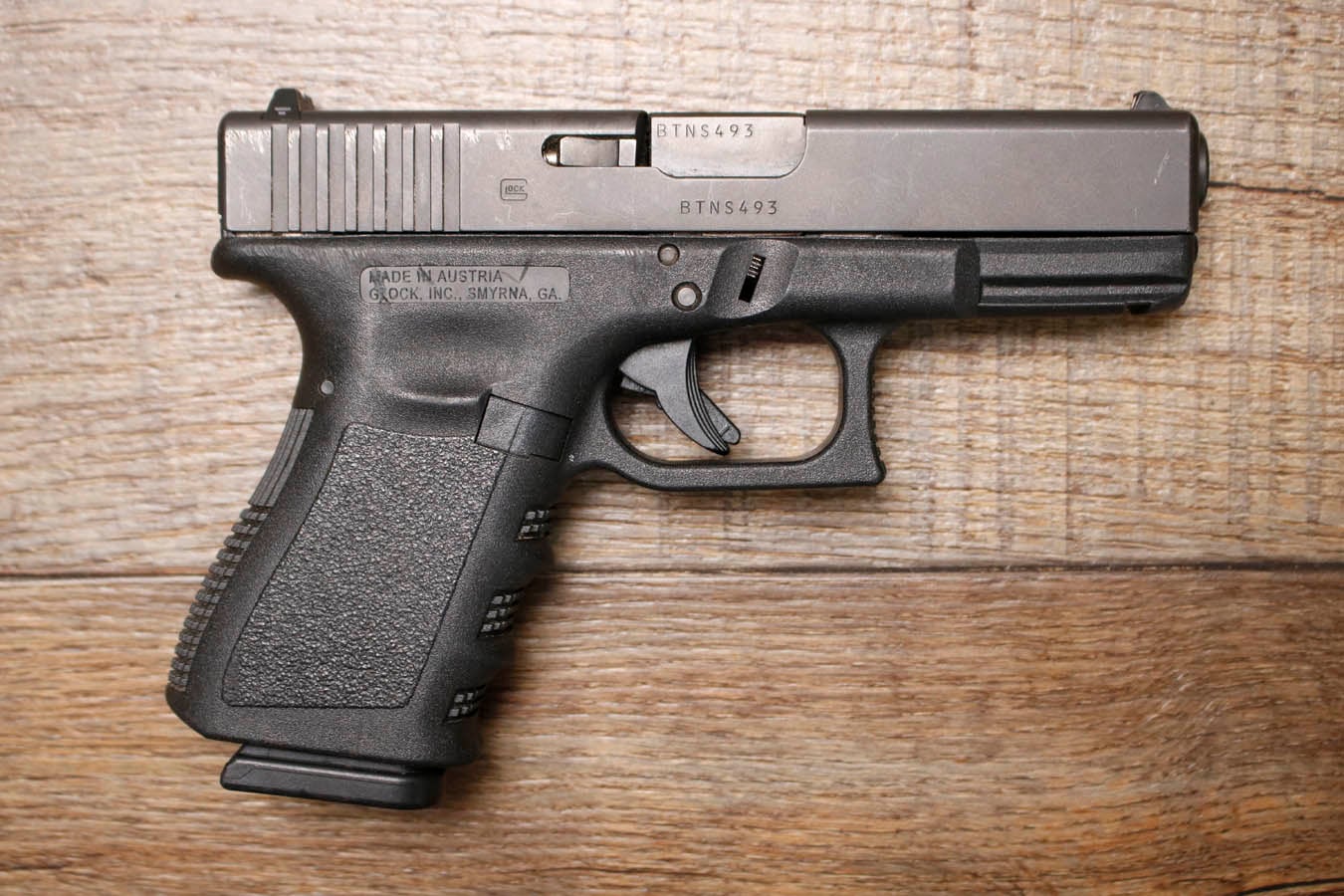 GLOCK 19 Gen 3 9mm Police Trade-In Pistol
