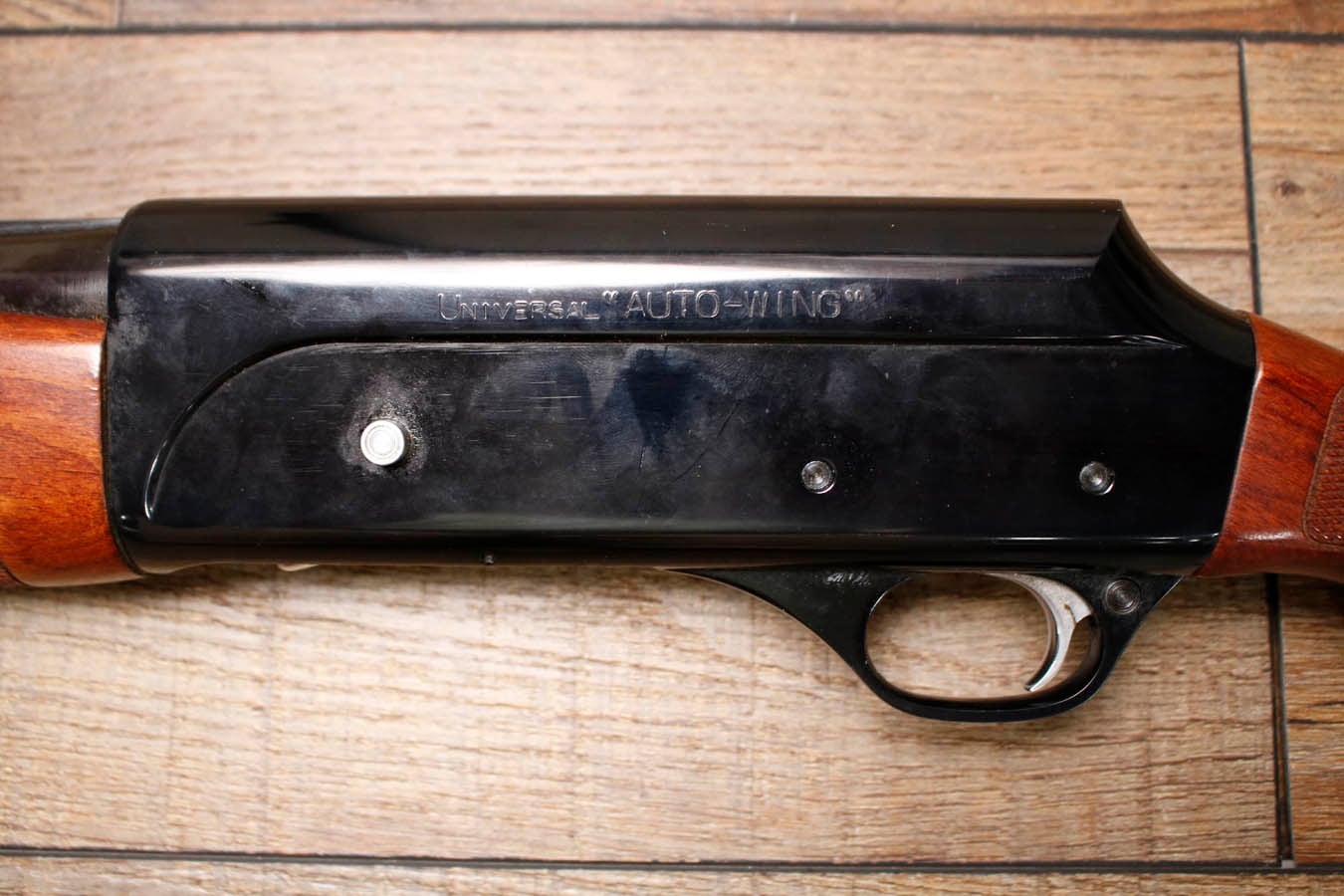 UNIVERSAL Auto-Wing Model 2071 12 Gauge Semi-Auto Shotgun