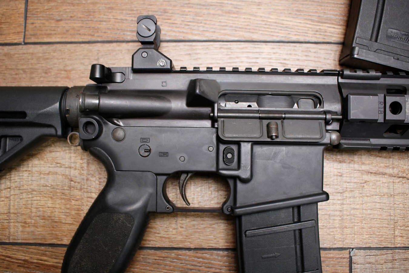 SIG SAUER SIG556 5.56mm Gas Piston Police Trade-in Rifle with Magpul Stock