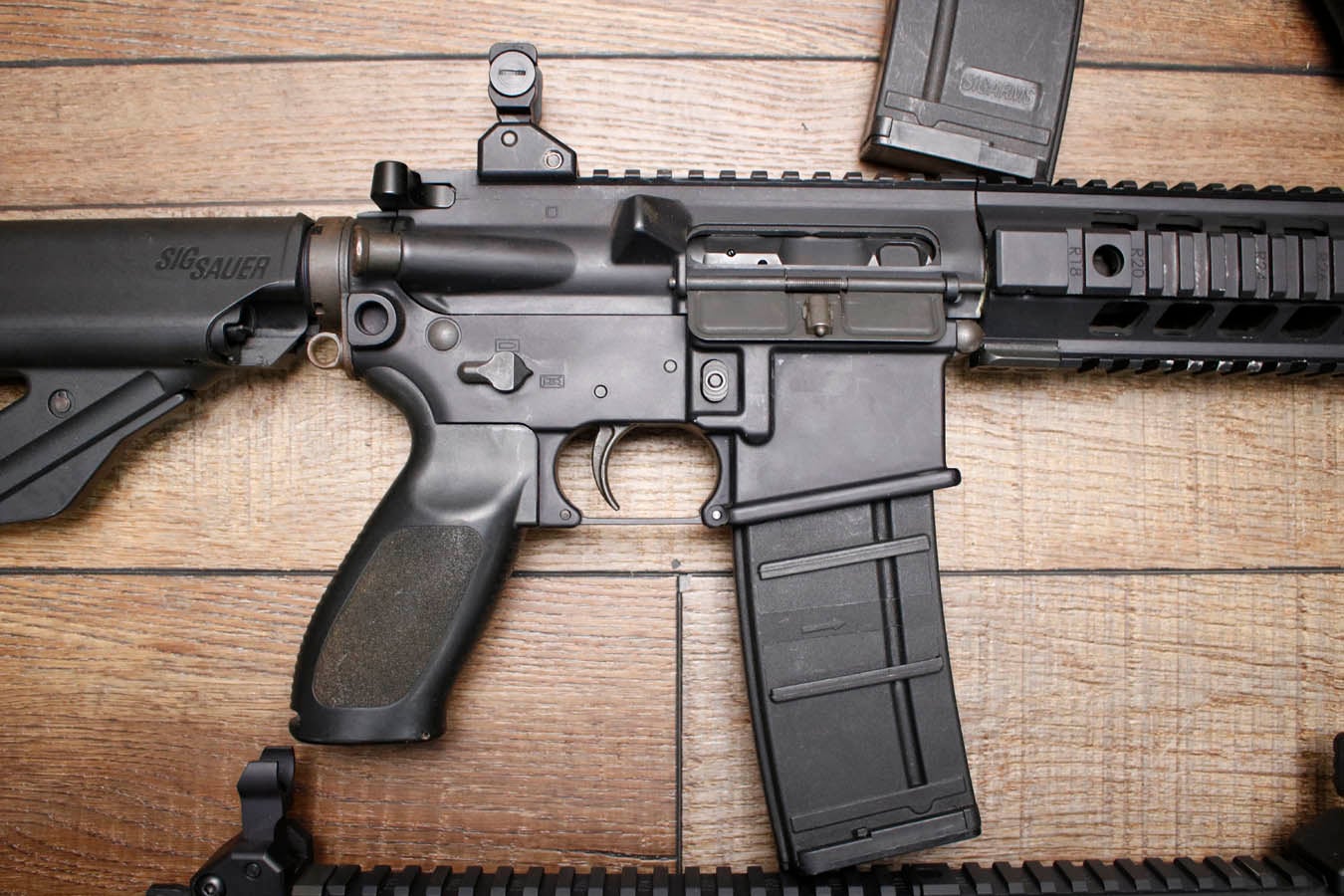 SIG SAUER SIG516 5.56mm 14.5 Inch Short Barrel Gas Piston Police Trade-in Rifles