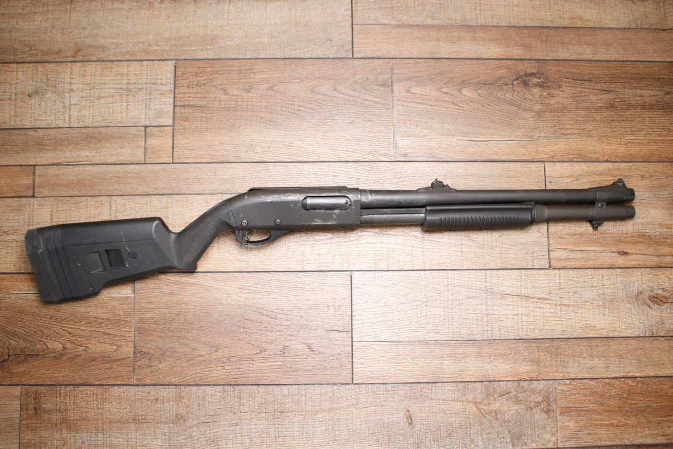 REMINGTON 870 Police Magnum 12GA Police Trade-In Shotgun with Magpul Stock and Extended Mag Tube