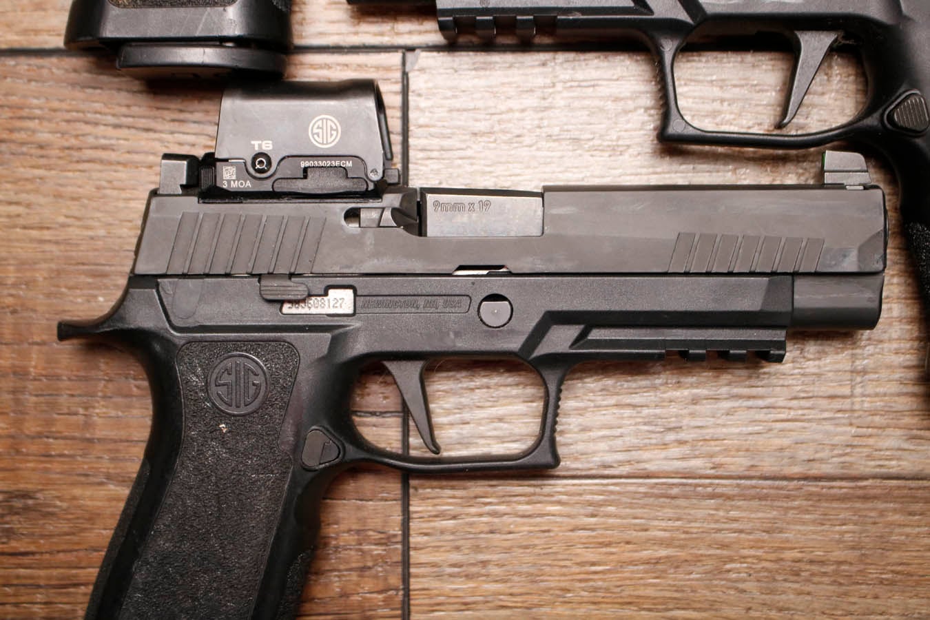 SIG SAUER P320 Full Size 9mm Police Trade-In Pistol with Romeo 2 Red Dot and Night Sights (Fair Condition)