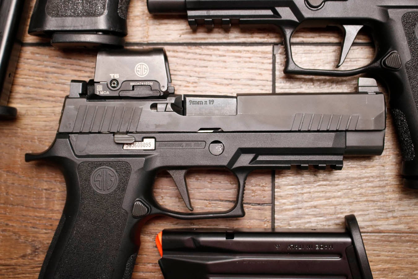 SIG SAUER P320 Full Size 9mm Police Trade-In Pistol with Romeo 2 Red Dot and Night Sights (Good Condition)
