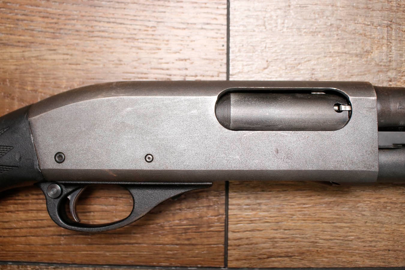 REMINGTON 870 Express Magnum 12 Gauge Police Trade-In Shotgun with Synthetic Stock and 18 Inch Barrel