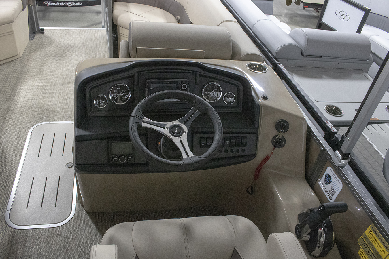 Bentley 2024 Legacy 223 QSB with Mercury 200XL