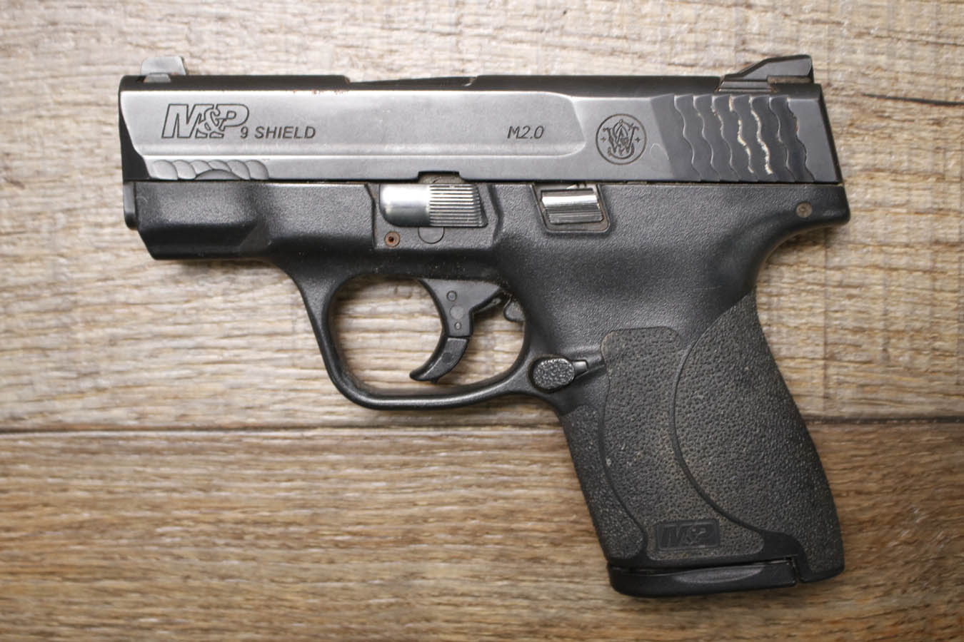 SMITH AND WESSON M&P9 Shield M2.0 9mm Police Trade-In Pistol