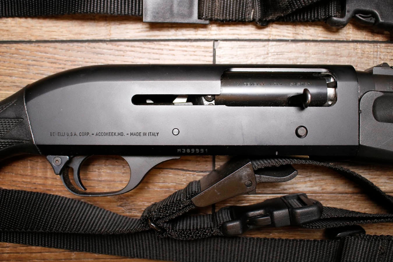 BENELLI M1 Super 90 12GA Police Trade-In Short Barrel Shotgun