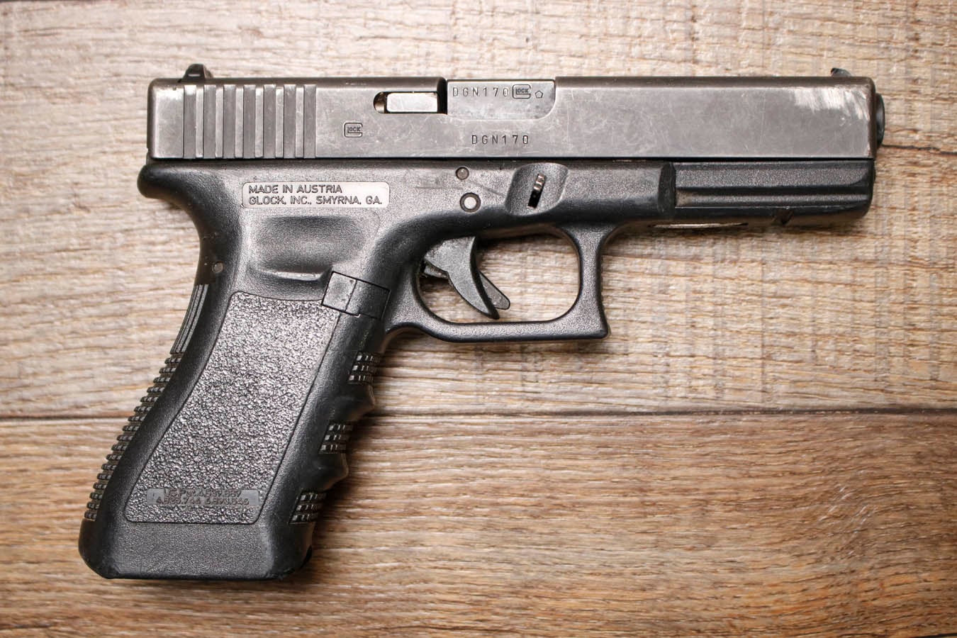 GLOCK 22 Gen 3 40 S&W Police Trade-In Pistol (No Magazine)