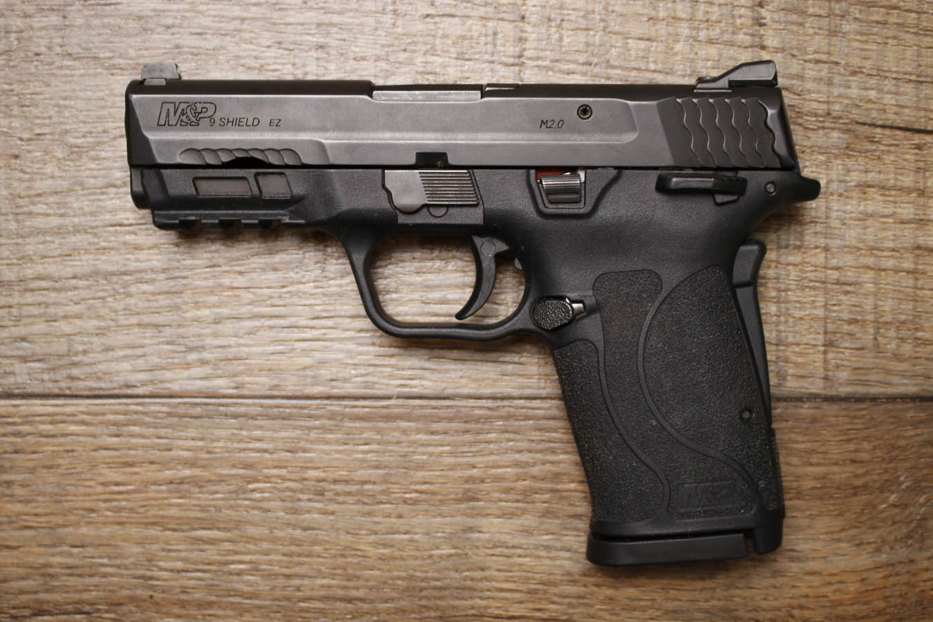 SMITH AND WESSON M&P9 Shield EZ M2.0 9mm Police Trade-In Pistol