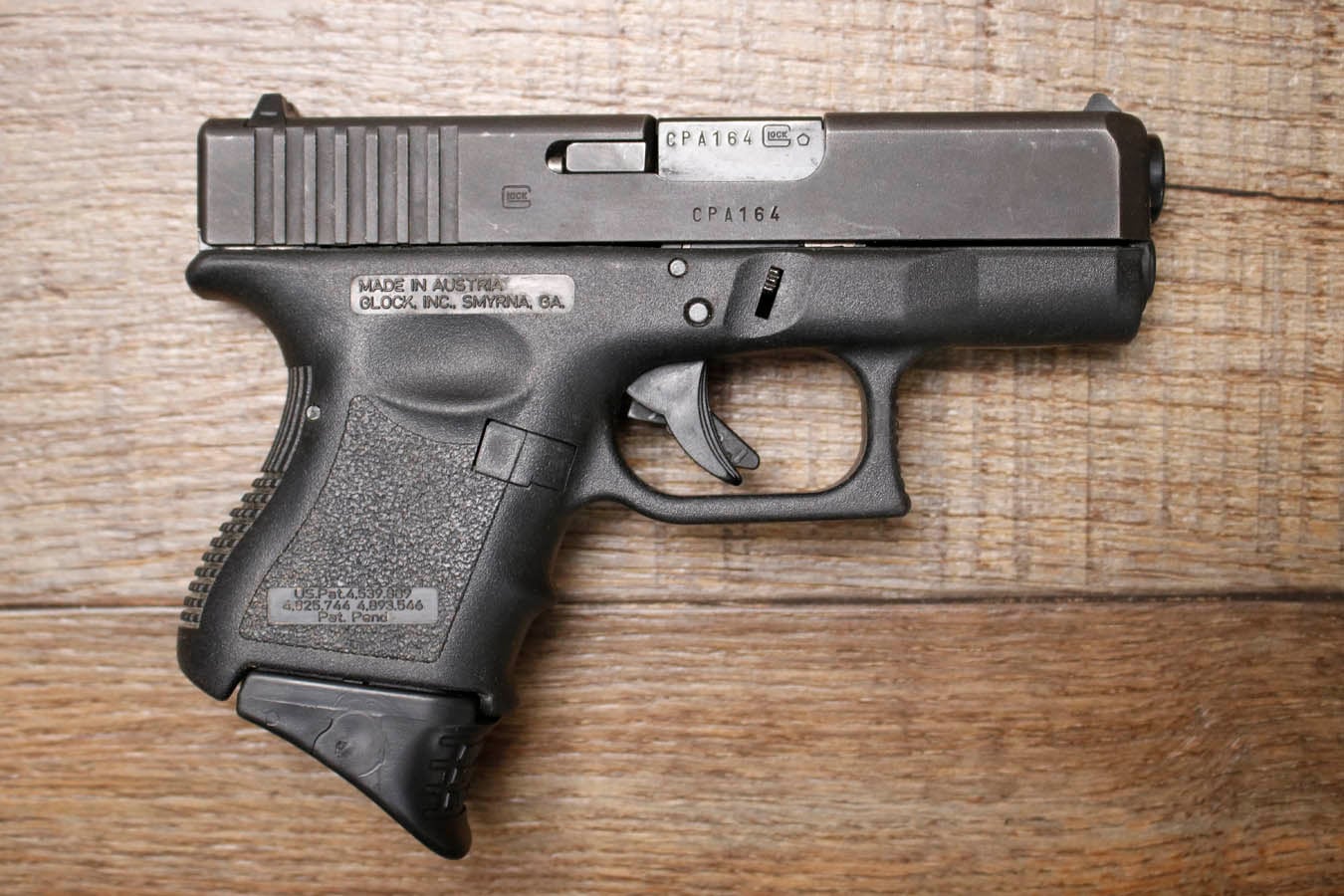 GLOCK 27 Gen 3 40 S&W Police Trade-In Pistol with Night Sights (Fair Condition)