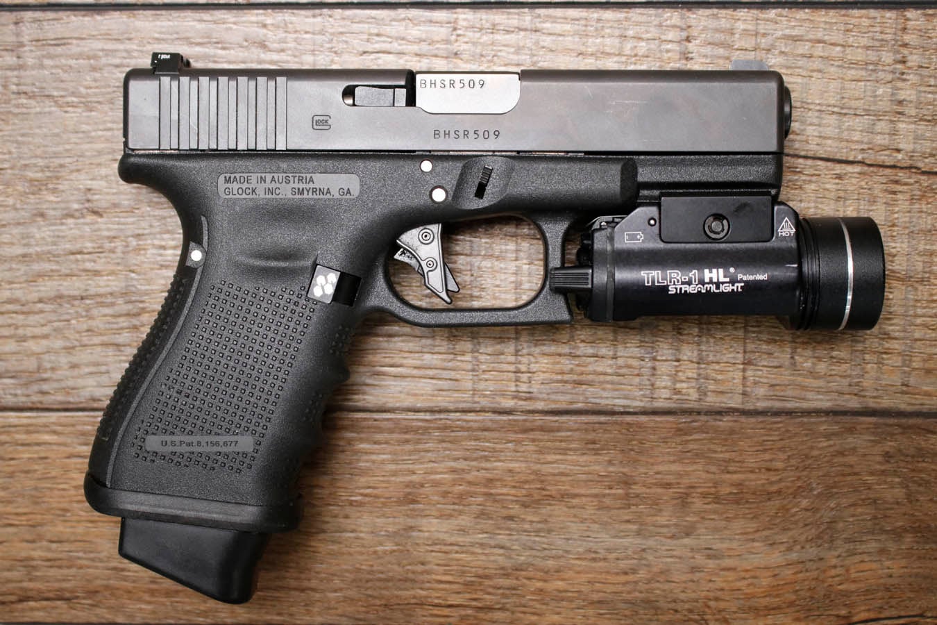 GLOCK 19 Gen 4 9mm Police Trade-In Pistol with Streamlight TLR-1 HL