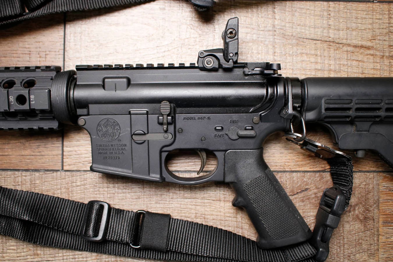 SMITH AND WESSON M&P-15 5.56mm Police Trade-In Rifles with Quad Rail (No Magazine)