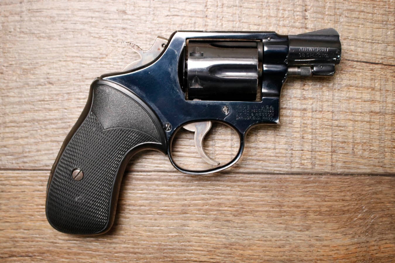 SMITH AND WESSON 12-2 Airweight 38 SPL Police Trade-In Revolver