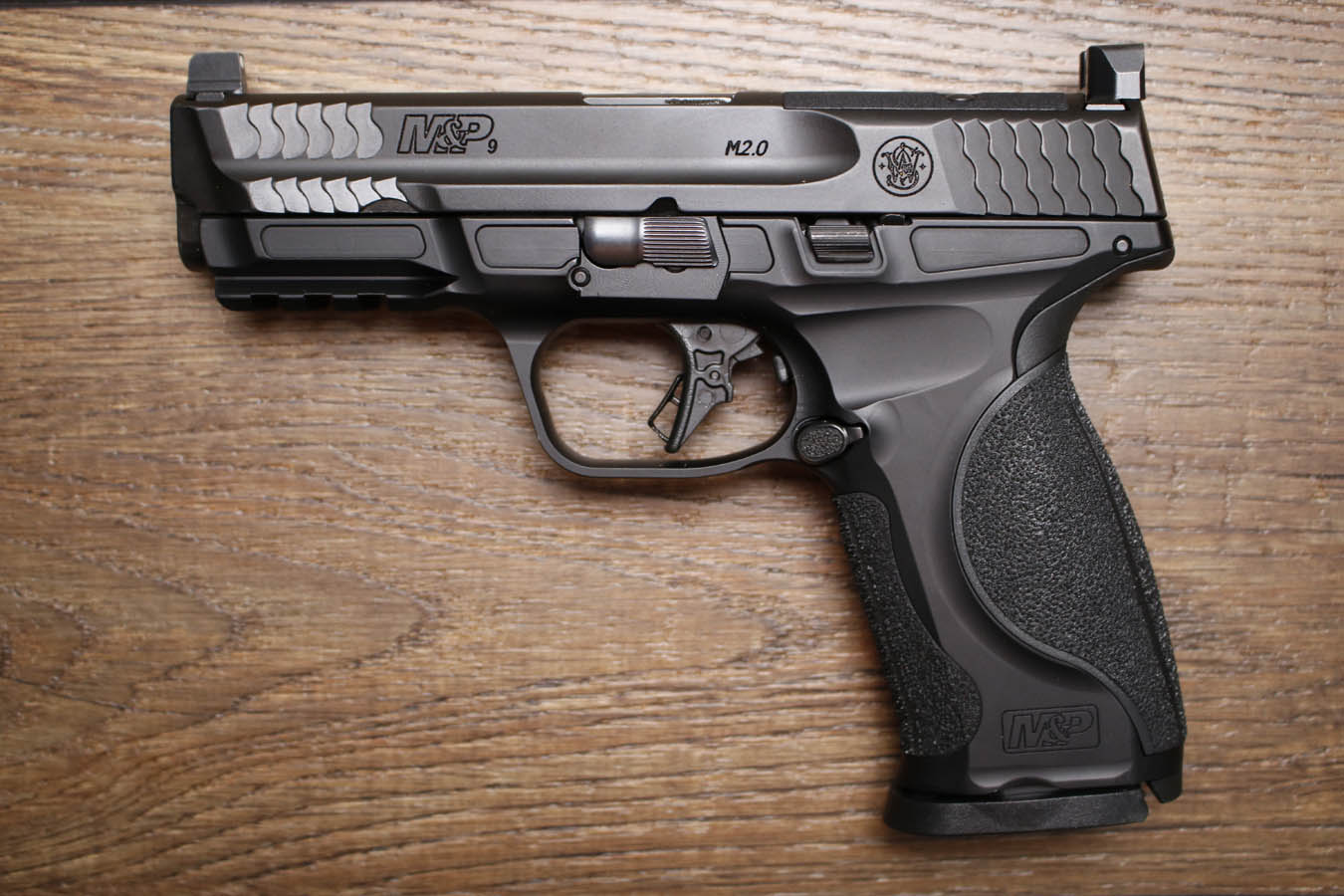 SMITH AND WESSON M&P9 M2.0 Metal 9mm Police Trade-In Pistol