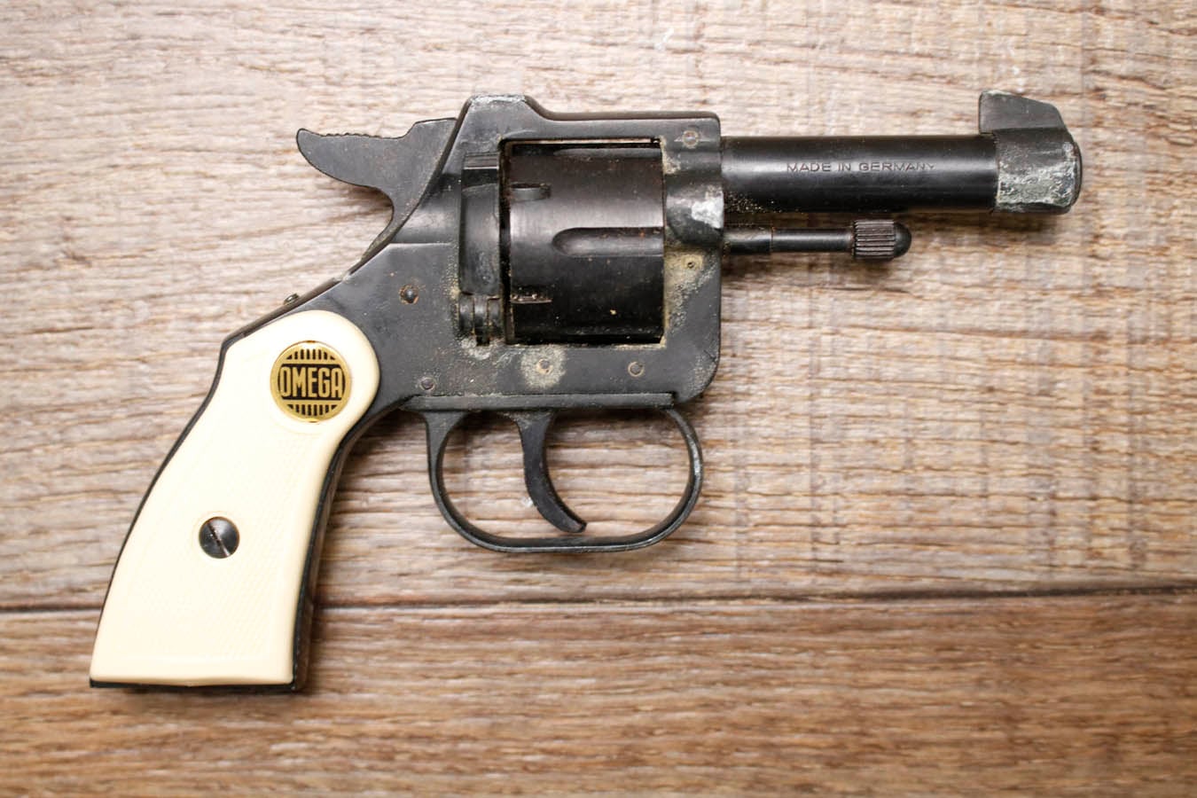 OMEGA RG10 22 Short Police Trade-In Revolver