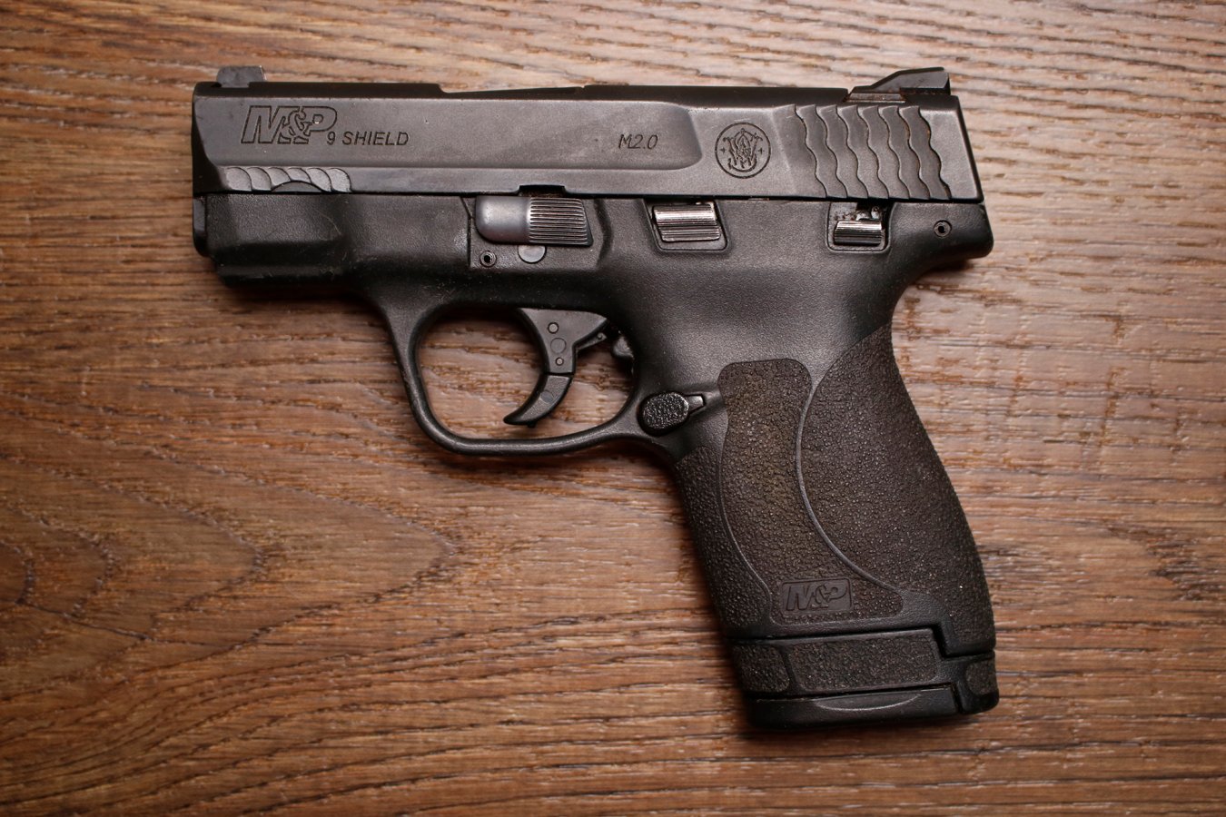 SMITH AND WESSON M&P9 Shield M2.0 9mm Police Trade-In Pistol
