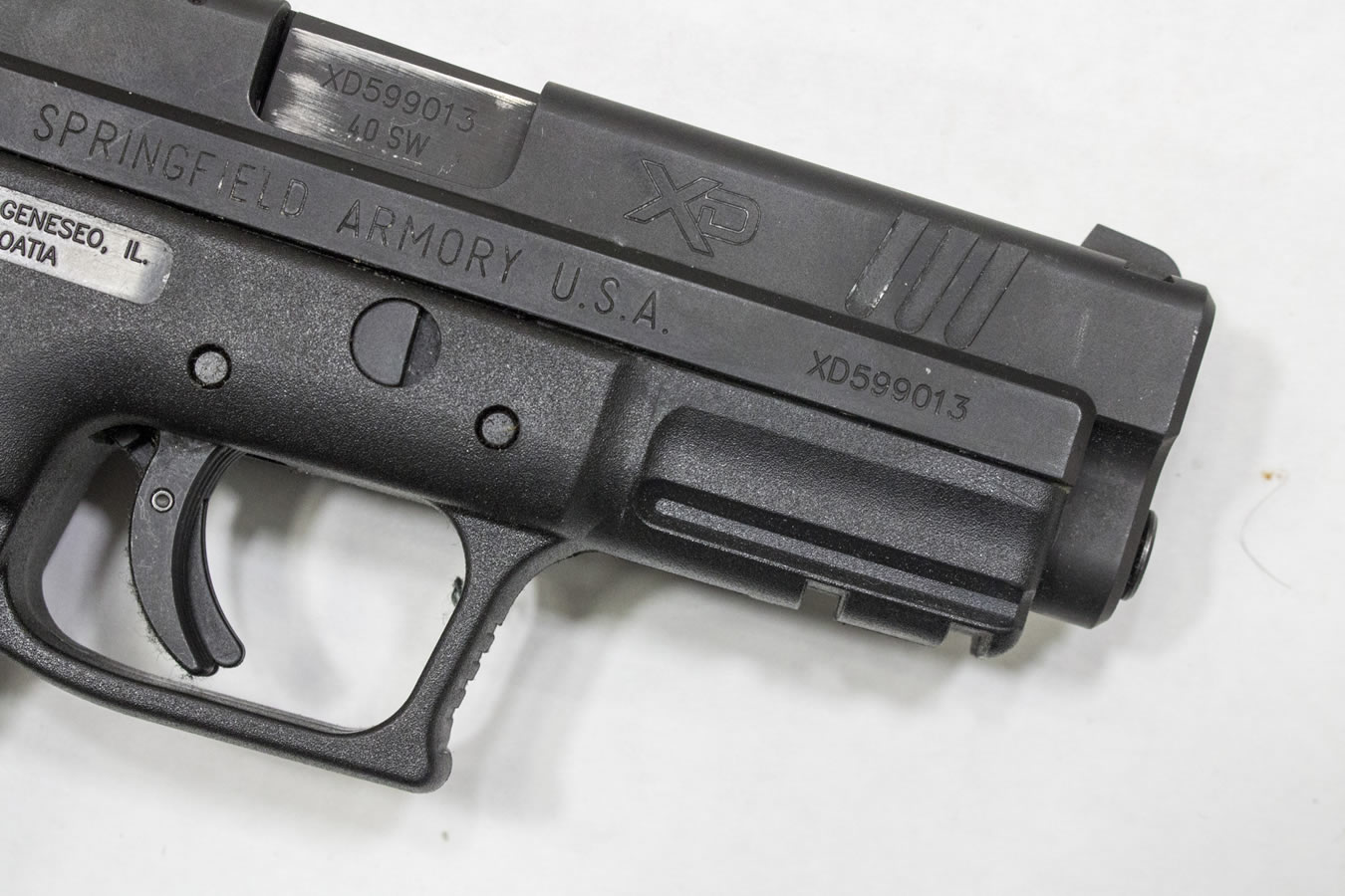 SPRINGFIELD XD-40 40 S&W Police Trade-ins (Good Condition)
